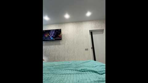ellidi @ bongacams on 20241105