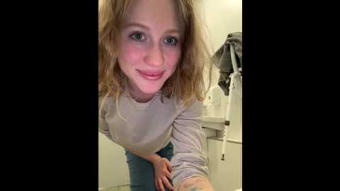 likachkaa @ bongacams on 20241105