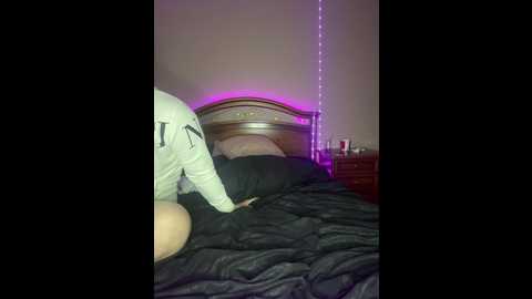 milana12071 @ bongacams on 20241105