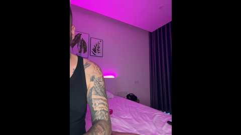 twins666 @ bongacams on 20241106