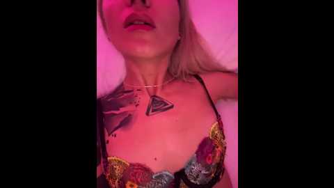 twins666 @ bongacams on 20241106