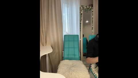 yololove @ bongacams on 20241107