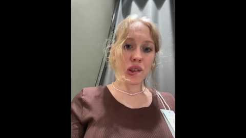 likachkaa @ bongacams on 20241109