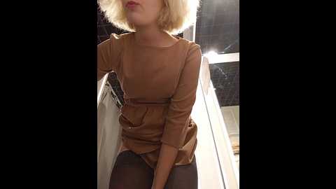 marie_outdoor @ bongacams on 20241110