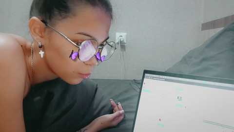 loveussoul @ bongacams on 20241111