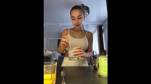 loli_fox4423 @ bongacams on 20241112