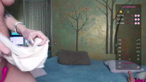 dobbi_dodo @ bongacams on 20241113