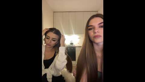emilyandmira @ bongacams on 20241116