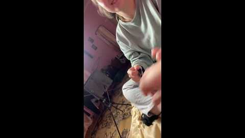 tarantin00 @ bongacams on 20241117