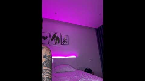 twins666 @ bongacams on 20241120