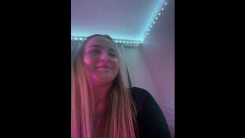 milana12071 @ bongacams on 20241123