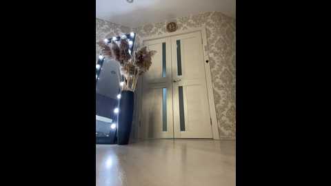 vikusik22a @ bongacams on 20241123