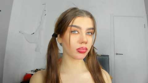 dolly_ll @ bongacams on 20241128