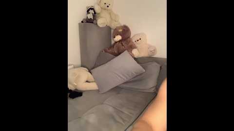 t1ma_2 @ bongacams on 20241128