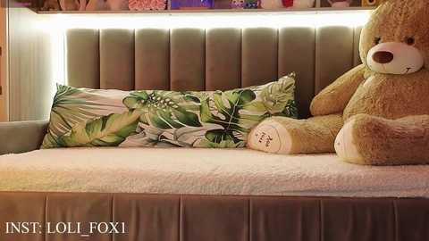 loli_fox4423 @ bongacams on 20241205