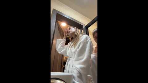 vibromashulkadashulka @ bongacams on 20241205