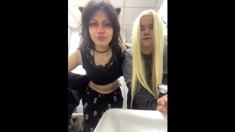 tinablackkk @ bongacams on 20250529