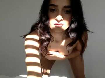 maia_maia
