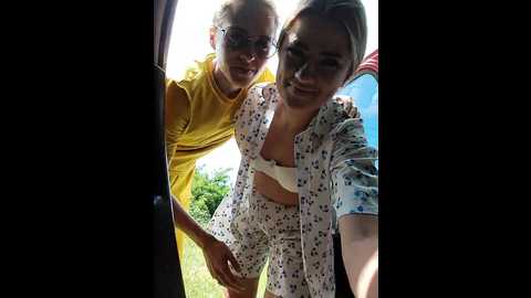 2laski2 @ bongacams on 20250603
