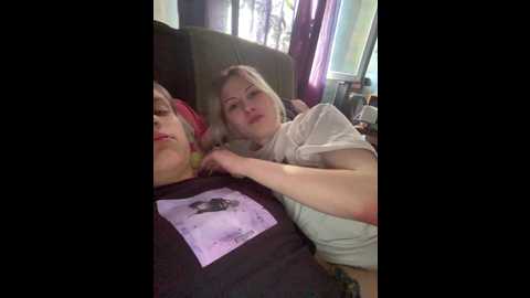 emosexxx @ bongacams on 20250605