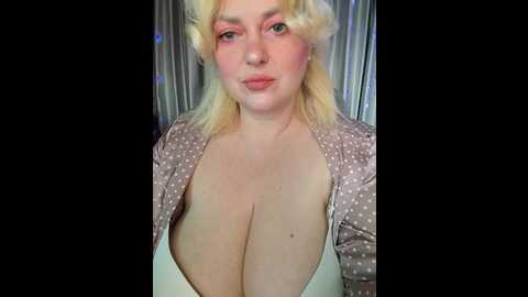 janna37 @ bongacams on 20250605