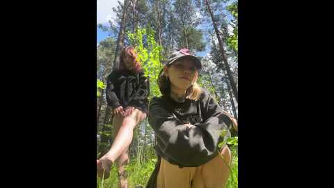 molly_and_ewa @ bongacams on 20250609