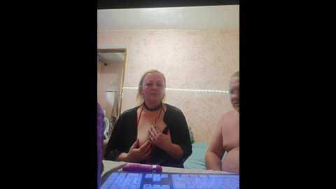 aliciaandtomas @ bongacams on 20250611