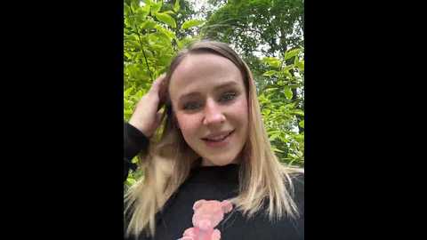 elegantbabe @ bongacams on 20250613
