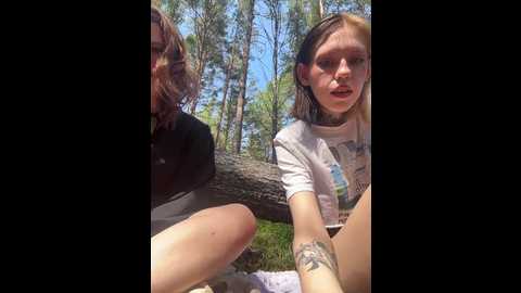molly_and_ewa @ bongacams on 20250613