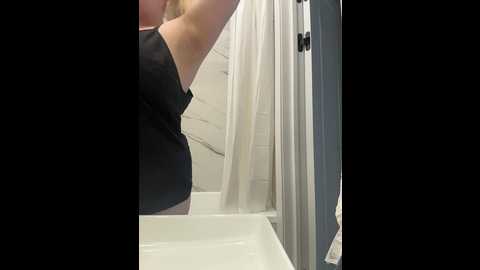 sonya699 @ bongacams on 20250622