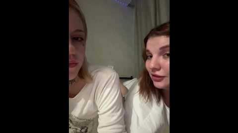 molly_and_ewa @ bongacams on 20250624