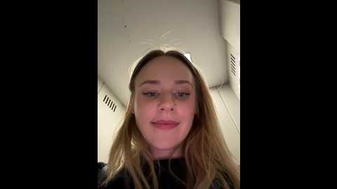 elegantbabe @ bongacams on 20250627