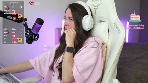 lollipop_o @ bongacams on 20250705