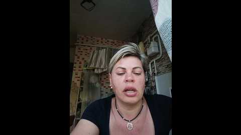 murr_kitty @ bongacams on 20250708