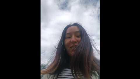 luu_lii77 @ bongacams on 20250716