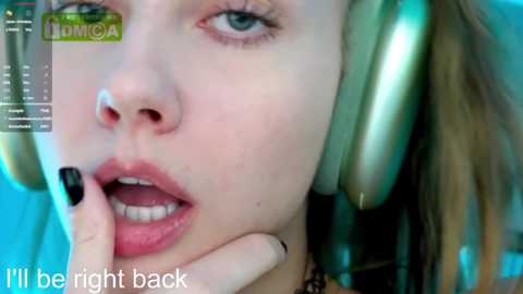 _vikkil0vescheese_ @ bongacams on 20250722