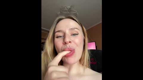 elegantbabe @ bongacams on 20250724