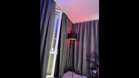 emmacrystall @ bongacams on 20250725