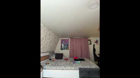 _maybebaby_ @ bongacams on 20250812