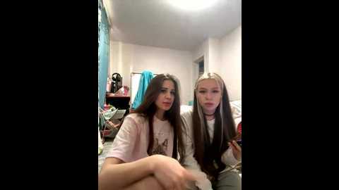 serotoninnn1 @ bongacams on 20250819