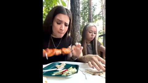 serotoninnn1 @ bongacams on 20250820