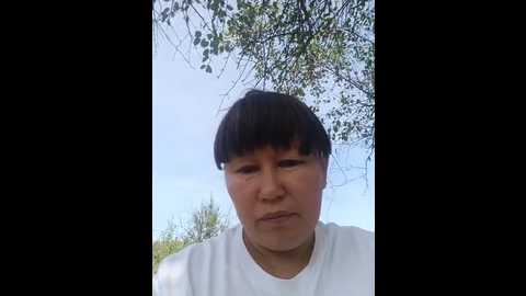 luu_lii77 @ bongacams on 20250822