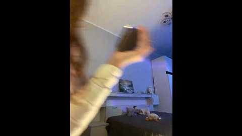 crazyaleona