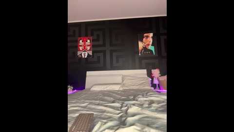 sara_