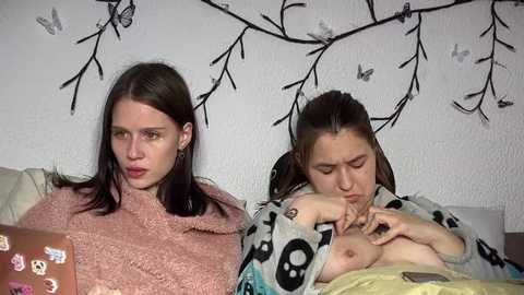 2love_love2 @ bongacams on 20250920