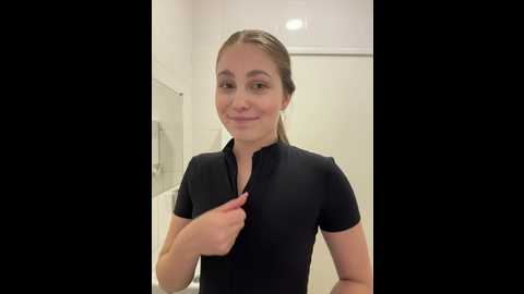 adelaida1001 @ bongacams on 20250922