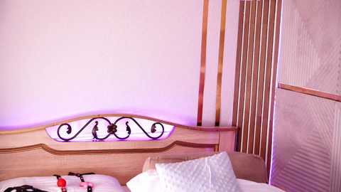 _dirty_bitch @ bongacams on 20250923