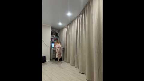 xxxsexymilfxxx @ bongacams on 20250923