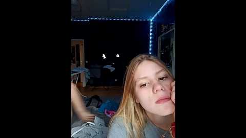 lois_alex @ bongacams on 20250924