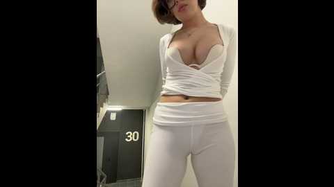 _alessandra @ bongacams on 20250927